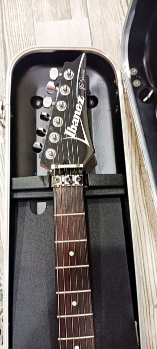 Ibanez JS100 Joe Satriani