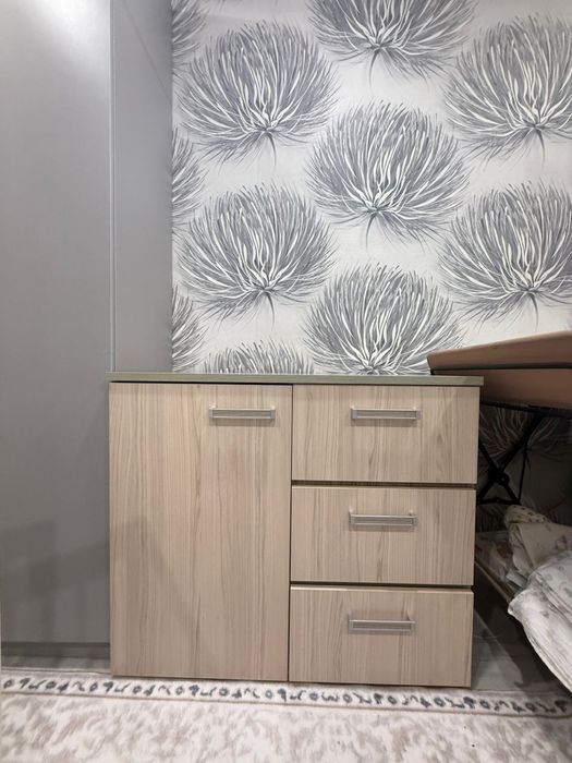 Продам комод для спальни