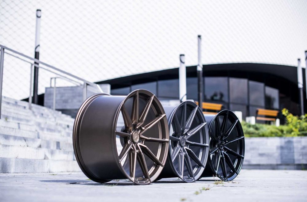 Jante Usoare Japan Racing / SL02 / R17 R18 R19 R20 AUDI BMW VW