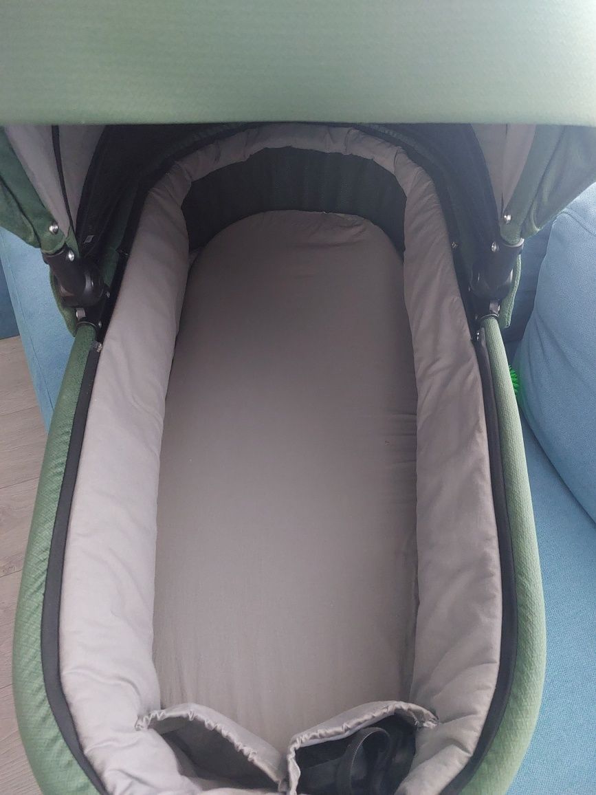 Бебешка количка 3в1 Roan Ivi Boho Green.