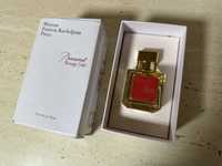 Apa de parfum maison rouge