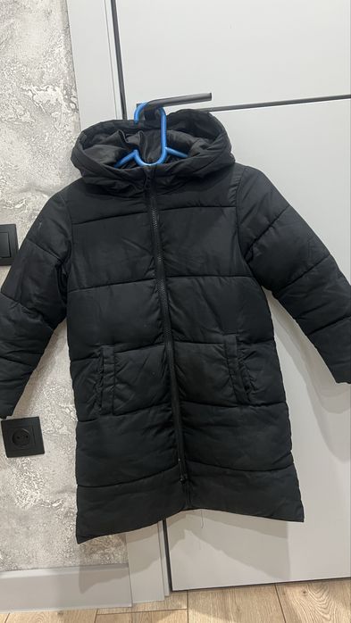 Продам зимнюю куртку Next