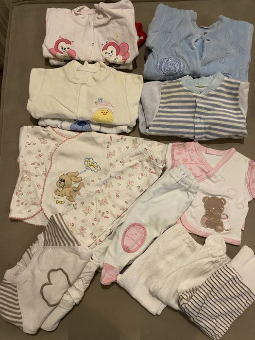 Лот бебешки дрехи 0-3 месеца