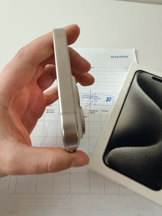 iPhone 15 Pro Max 256gb White