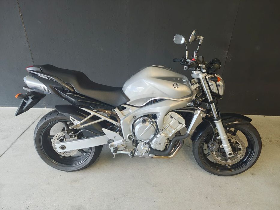 Moto M Parts Ploiesti Srl vinde Yamaha fz6 cu 27 000 km