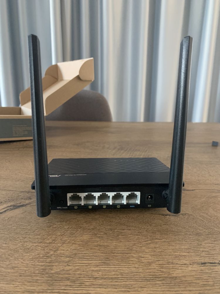 Router Asus RT-N12