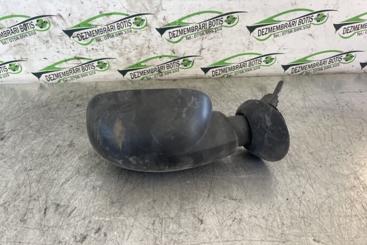 Oglinda dreapta manuala CU DEFECT E20103017 / E2 0103017 Dacia Logan