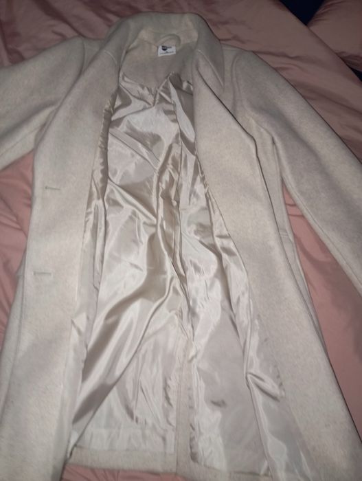 Vând palton marimea 36
