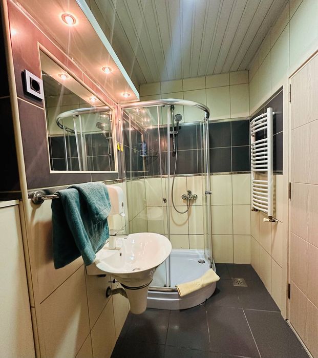 Дава се под наем Тристаен апартамент в София, Хиподрума - 106 кв.м за 637.5 € - Снимка #4