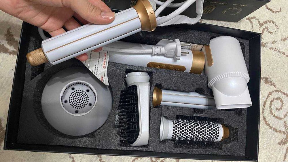 Фен щетка типа Dyson