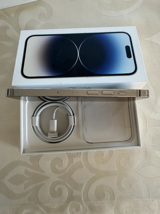 IPhone 14 Pro silver