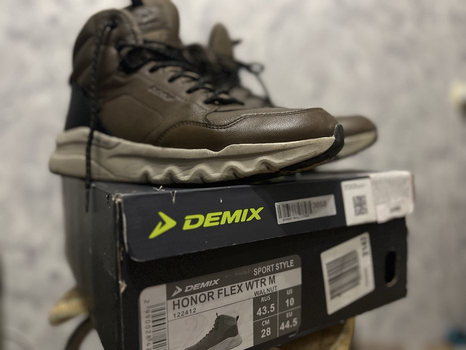 Зимние кроссовки Demix