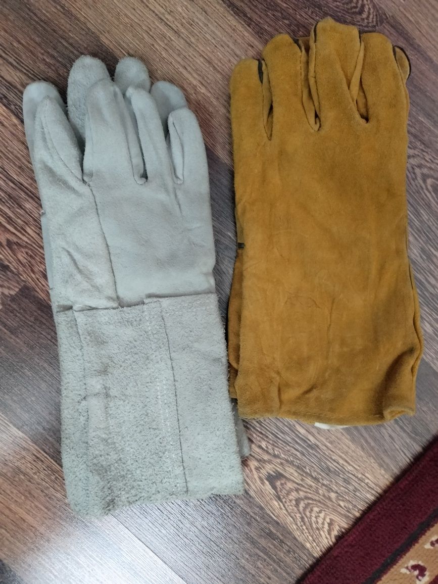 Продам сварочный рукавицы каждый 1000 тенге