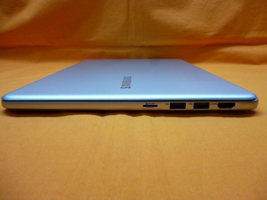 Laptop Samsung Notebook 9 NT900X5N 15" SSD 256GB i5 gen.7 2,5G 1cm