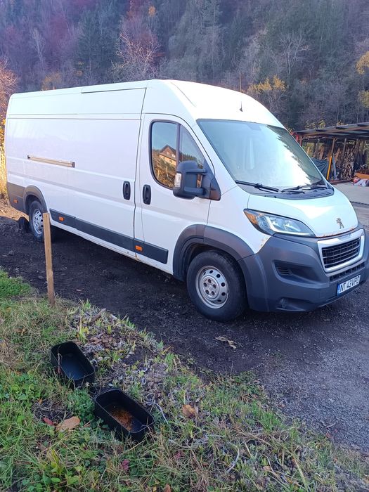 Vând Peugeot Boxer