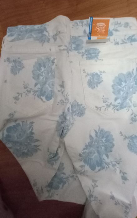 Pantaloni Rock-Star noi