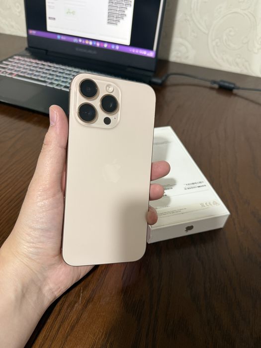 iPhone 16 Pro Max 256 GB Desert Titanium