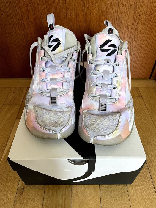 Adidasi Baschet Air Jordan Luka 2 "Nebula" marimea 45.5