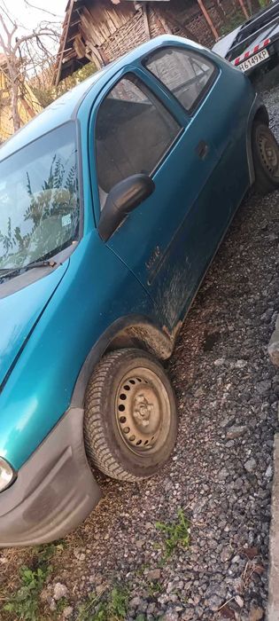 Корса Б 2 бр. 1.0 бензин и 1.4 моно-На части