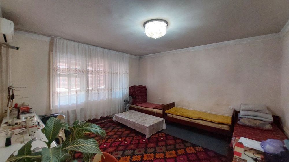 Продаётся 2-х комнатная квартира на массив Строитель