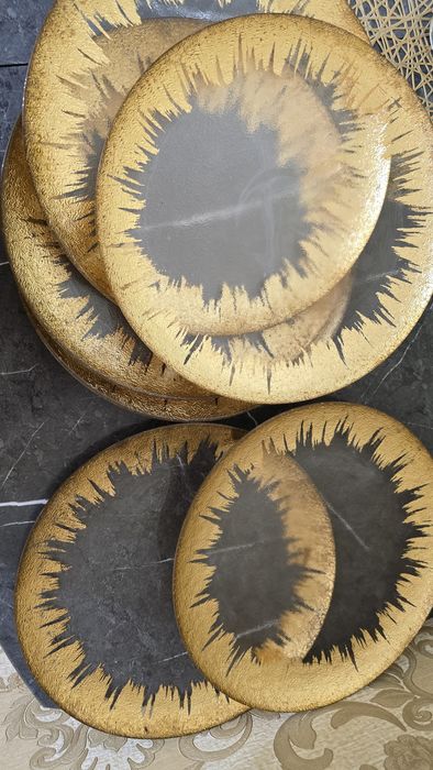 Продам тарелки подстановочная "Бурлеск"