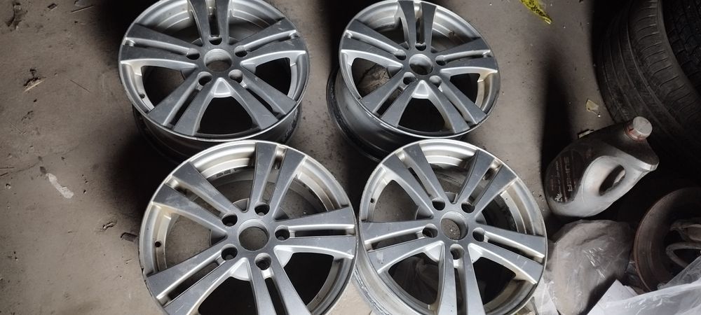 Продам диски R15 5/112