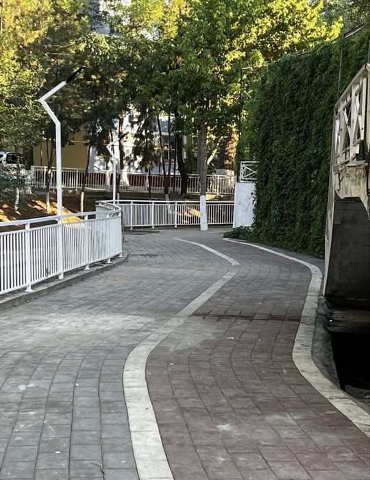 Сдается 2 ком Метро Новза. Предоплата за 3 месяца