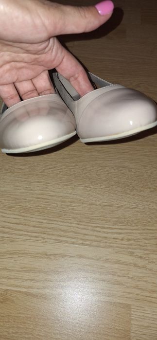 Нови обувки  Lasocki