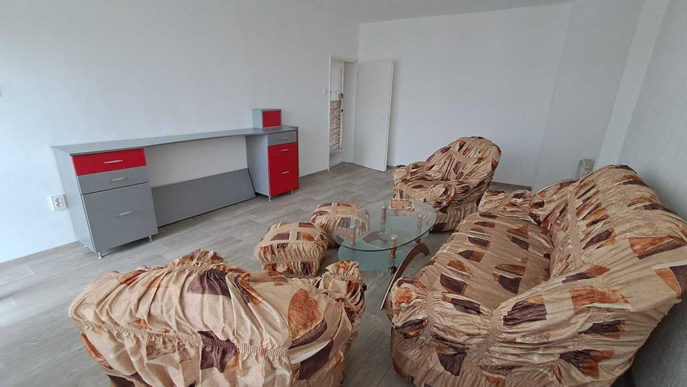 Дава се под наем Двустаен апартамент в Карлово - 75 кв.м за 280.5 € - Снимка #4