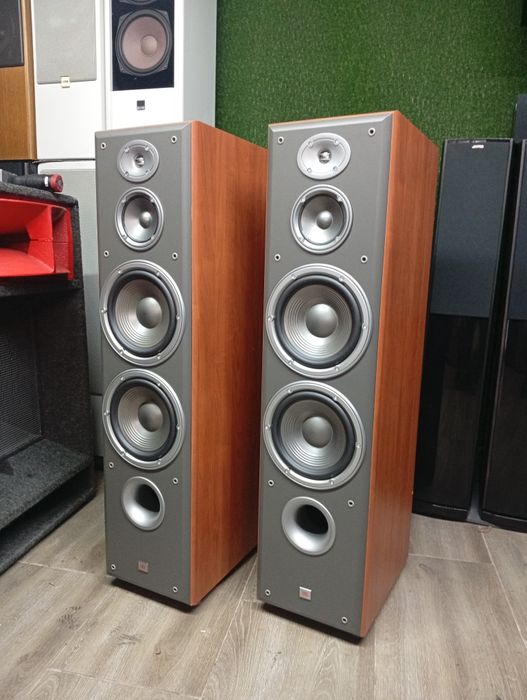 Тонколони JBL Northridge E-90