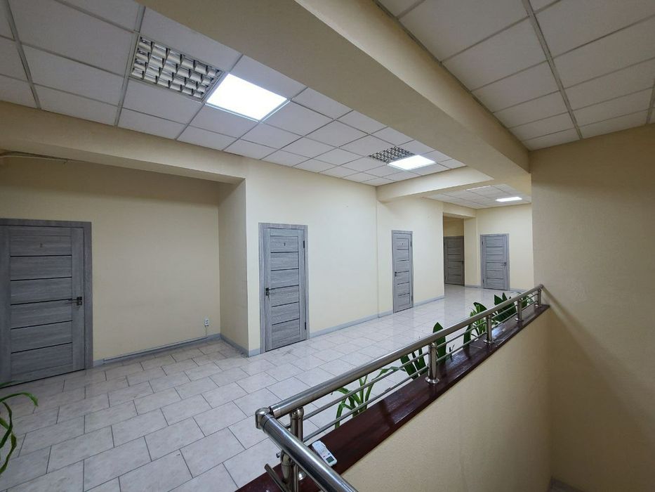 Аренда здание 3 этажа 1500м² Олд  сити. Хаст Имам