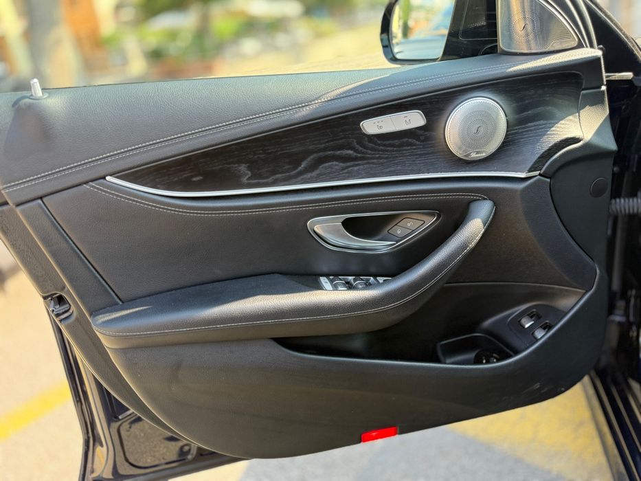 Mercedes Benz E 220D Mild-Hybrid AMG automat piele 2018 km reali!!