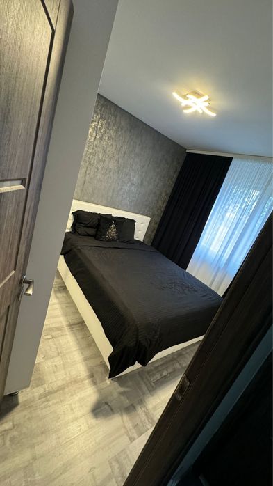 Vand Apartament cu 2 camere in Salaj/Rahova.Renovat si Mobilat!