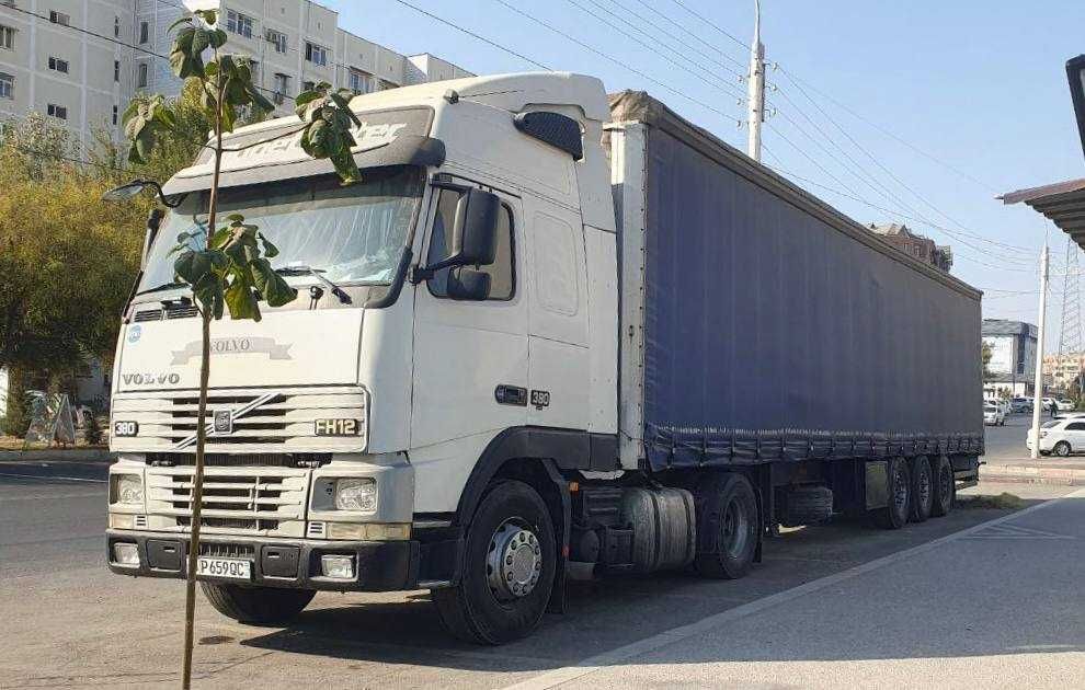 продается  VOLVO (2000 года)FH 380  EURO 3  комплект с прицепом