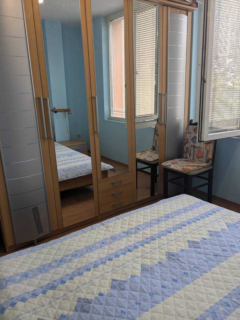 Продава се Многостаен апартамент в Пловдив, Кючук Париж - 100 кв.м за 1970 €/кв.м - Снимка #13