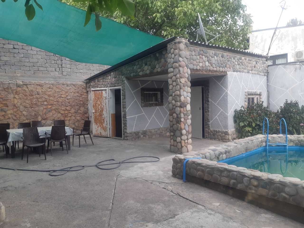 Чарвак, Продаётся дача 6 соток, 2 этажа, 4 комнаты