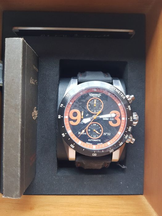 Vând ceas automatic Ingersoll Bison 32