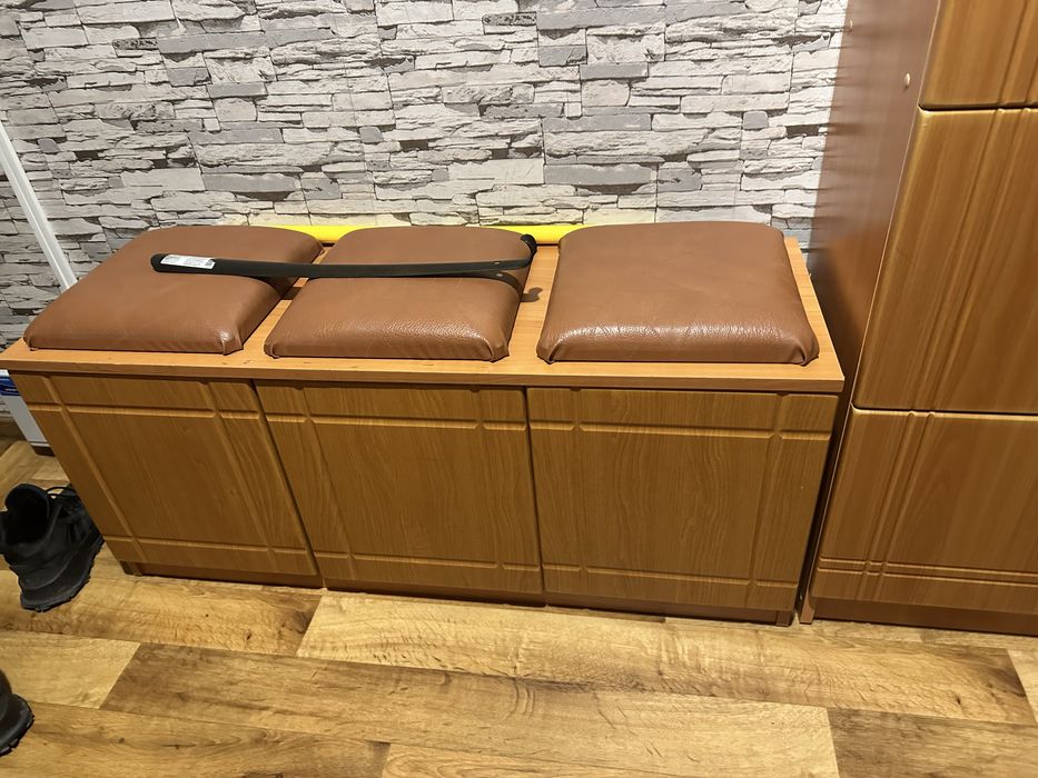 Тумба и обувница в коридор , каждая за 10 тысяч