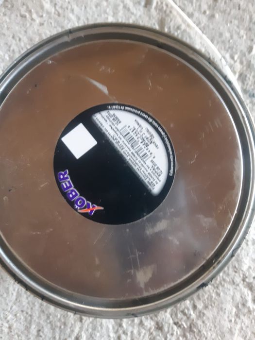 Vopsea pt.tabla și lemn