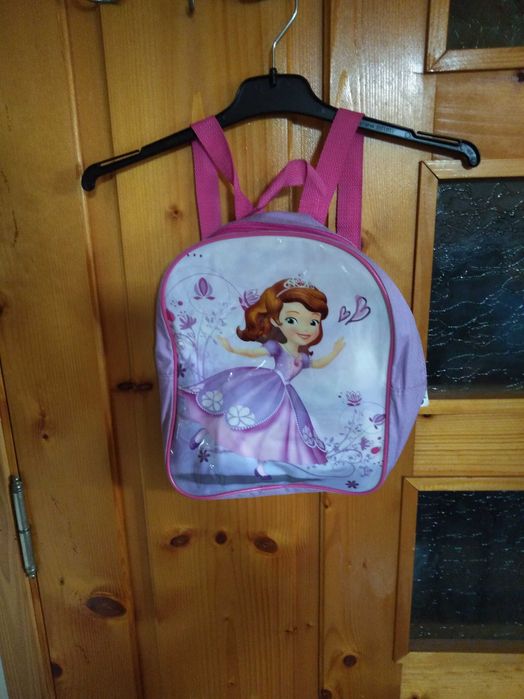 Carti,ghiozdane cu personaje magice si sclipiri din stele - 5-12 ani