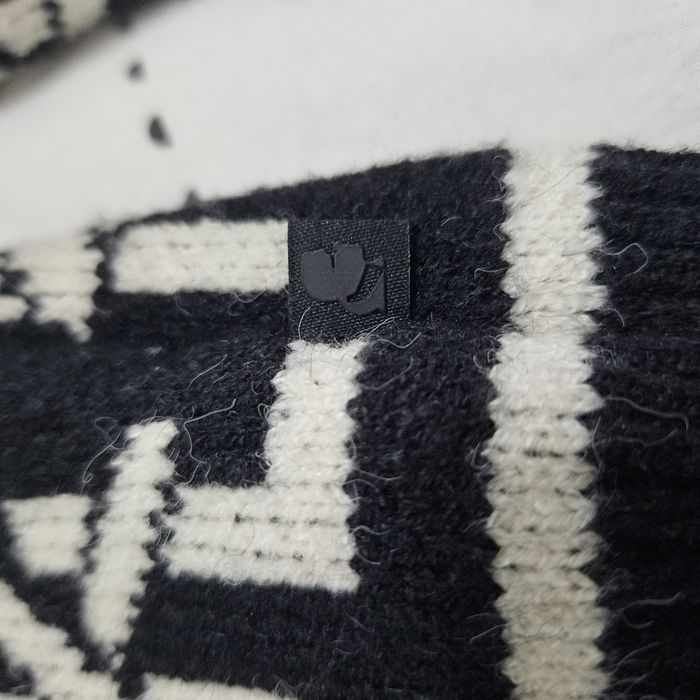 Pulover dama KARL.Lagerfeld ORIGINAL.