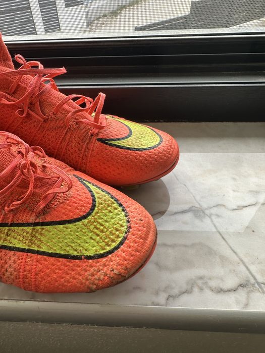 Ghete nike acc model vechi