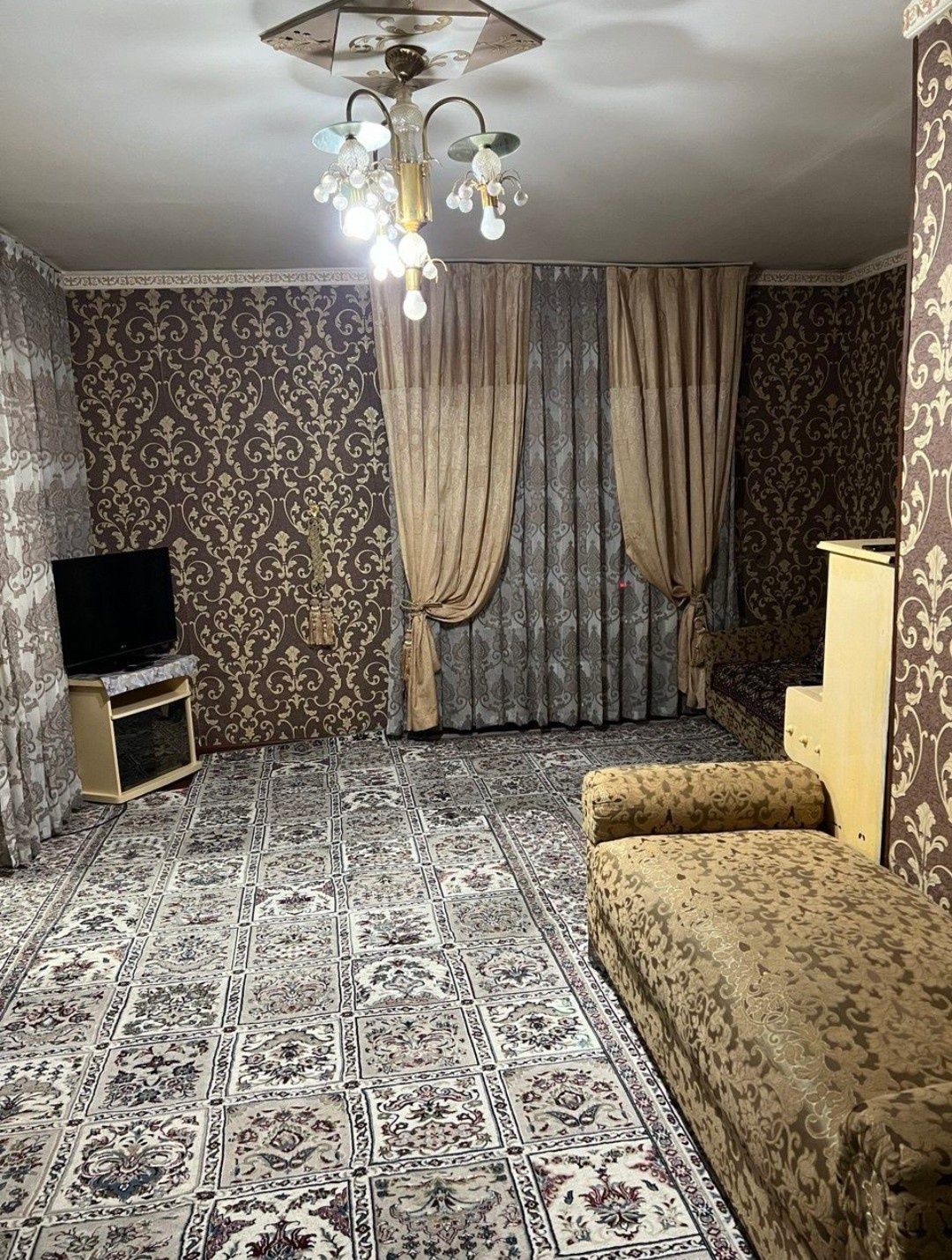 Продаётся Чиланзар 15 кв, 2/1/5