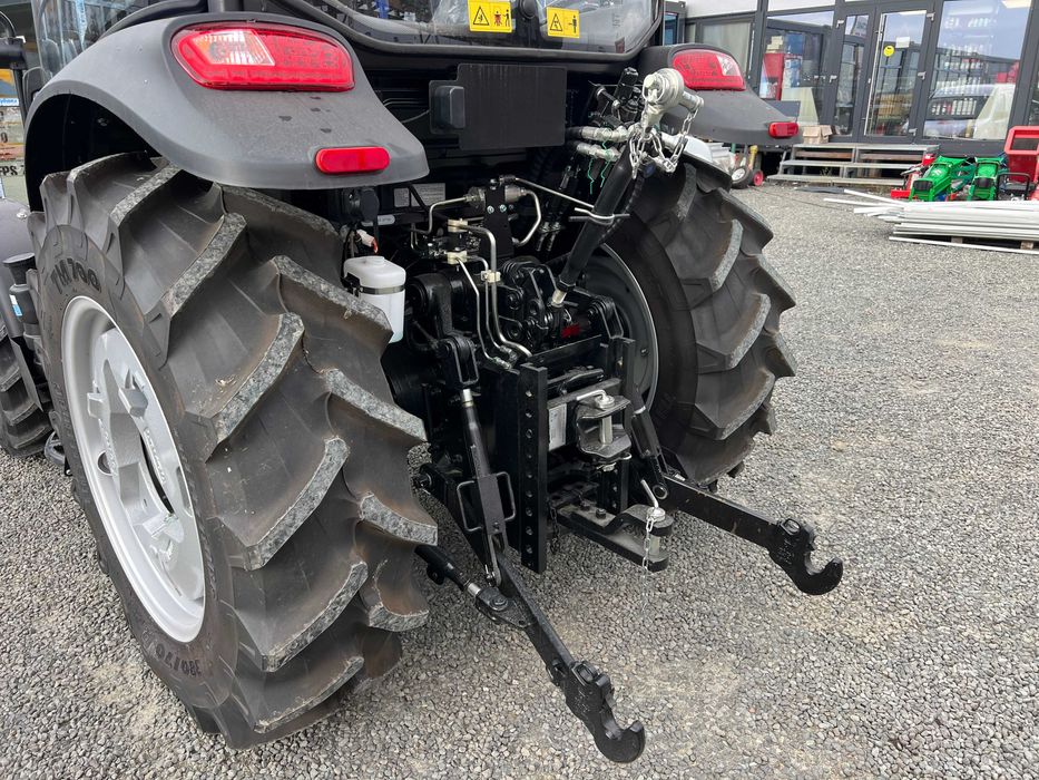 Tractor marca Lovol 50CP cu cabina 4x4 inmatriculabil nou