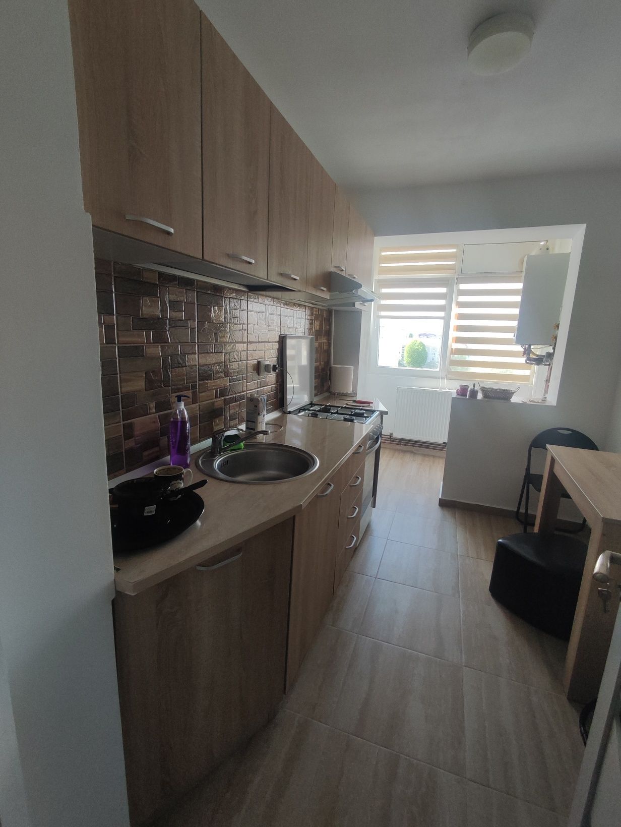 De închiriat apartament in M6 Târgoviște