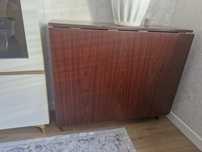 Продам стол в гостинную