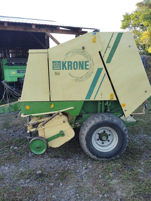 Presa balotiera rotundă deutz/Krone kr130 Bministop pikup mare 2m