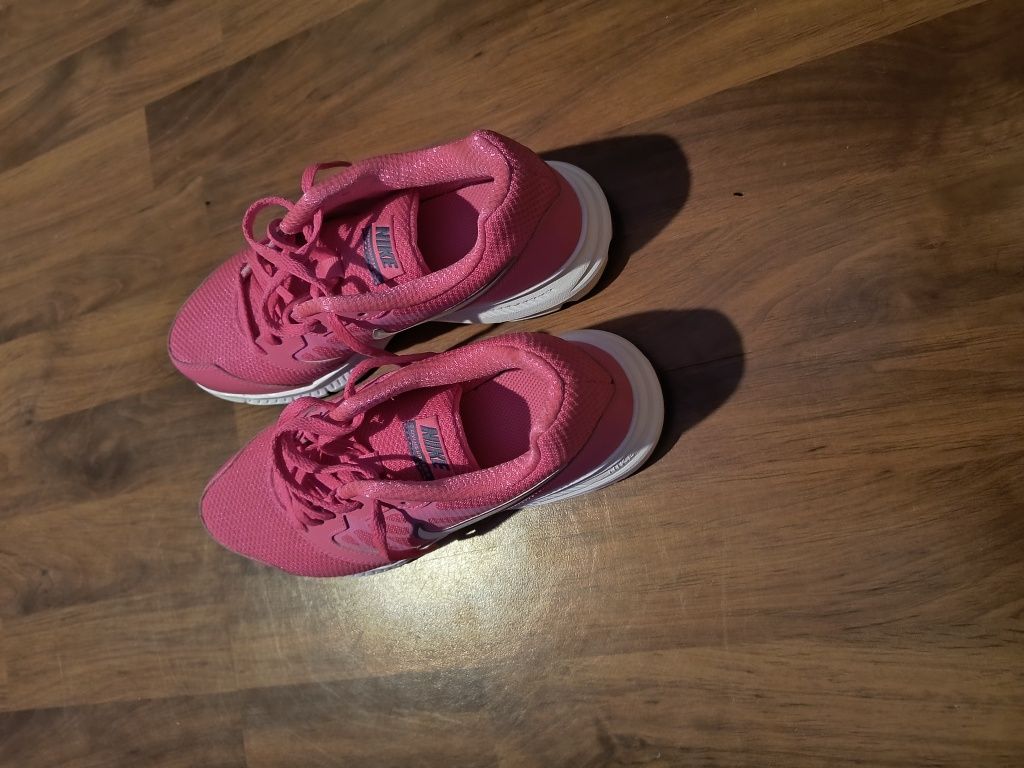 Женски обувки Nike Downshifter 6, розови