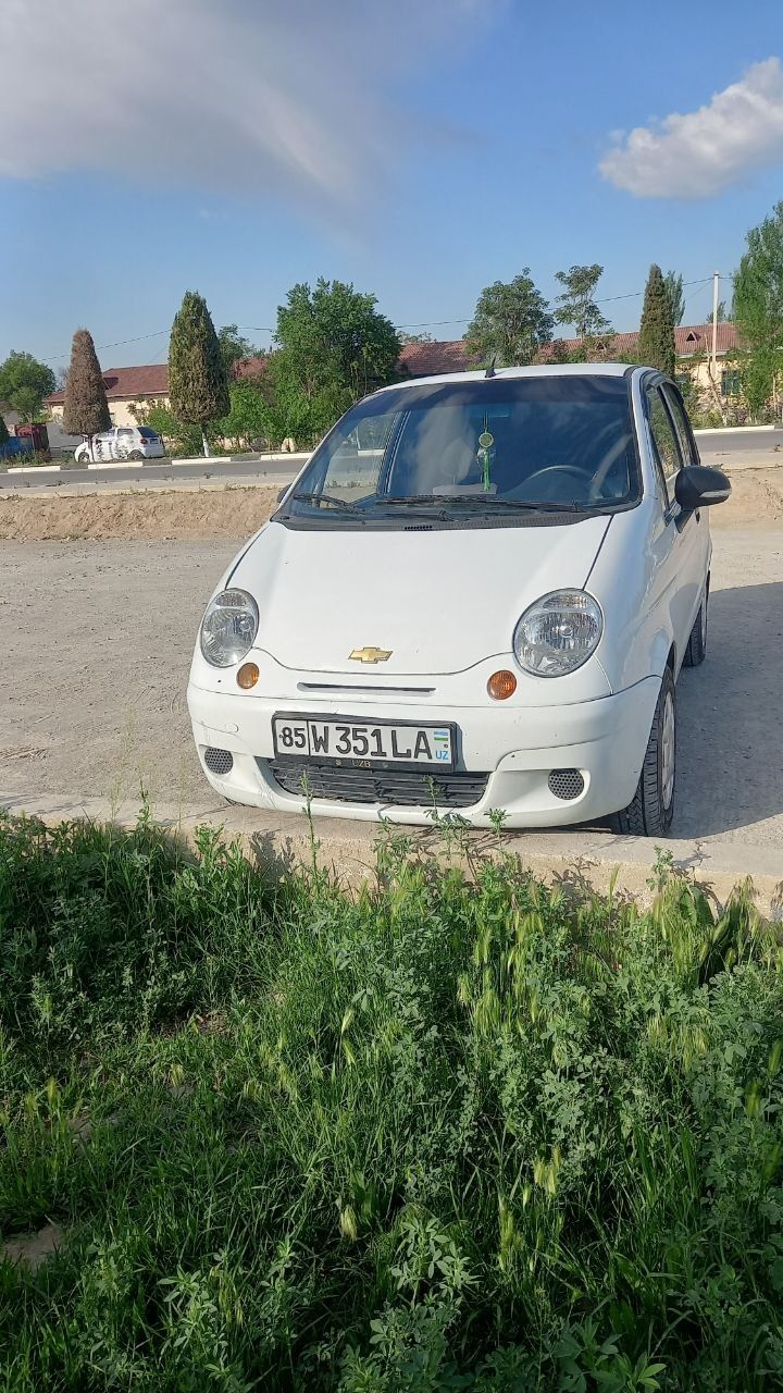 Matiz 2013 kapotda petno bor narxini kelishamiz