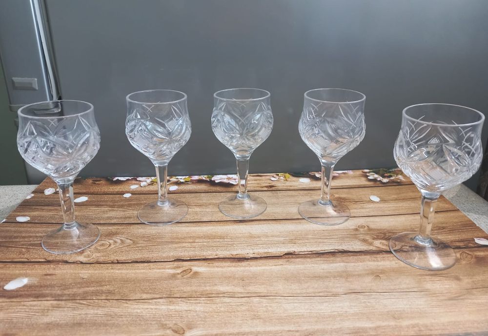 Продам Бокалы для вина